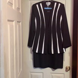 Lady suit